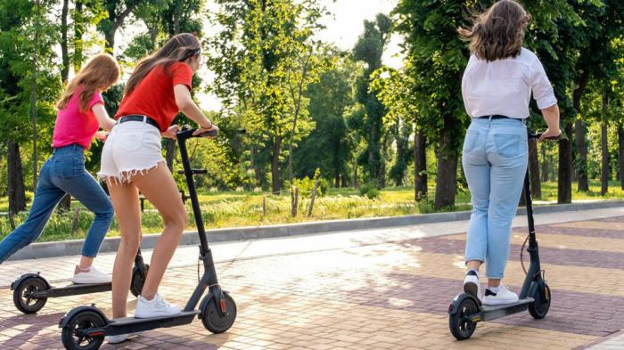 Ελλάδα: Έρχεται νόμος για τα πατίνια και απαγόρευση στους ανήλικους!